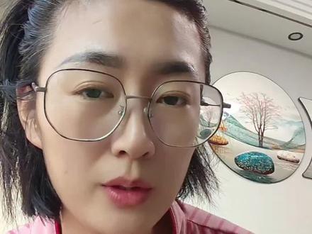 #江南布衣羽绒服 都把人从年轻的时候穿到中老年,这到底是一家怎样的#羽绒服 店?#江南布衣jnby #江南布衣童装 #真实生活分享官