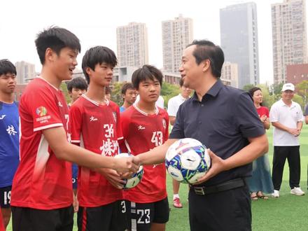 株洲市二中5名学子出战“湘超”,为城市荣誉而战!#湘超株洲队