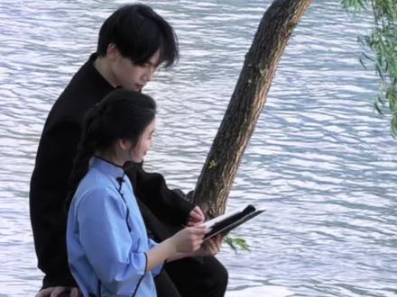 玲珑的意思是 685a8a78acad5759f018d8ed9876f5ce~tplv-dy-resize-origshort-autoq-75:330.jpeg?x-expires=1992668400&x-signature=f2OLmnMWxwFmq%2BPgNREq78ILerg%3D&from=3213915784&s=PackSourceEnum_AWEME_DETAIL&se=false&sc=cover&biz_tag=pcweb_cover&l=20230225152552B0811638D036D49EA03D