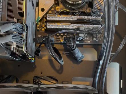 亮哥的电脑日常(一)升级改造小型工程 #rog #华硕飞龙360水冷
