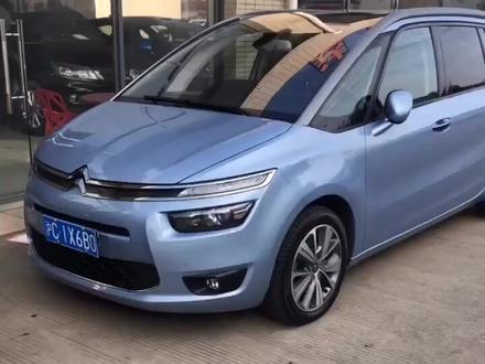 17年2月原装进口雪铁龙毕加索,7座顶配,一手精品,公里数略多