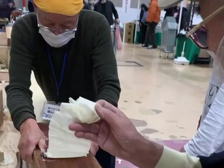 上厕所之前用这个拉一下,就有纸了!#日本 #木工 #木工刨