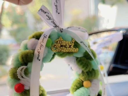 圣诞花环教程来了!超简单、超详细!宝子们跟我学!#圣诞花环教程 #扭扭棒圣诞花环 #圣诞节礼物 #手工diy