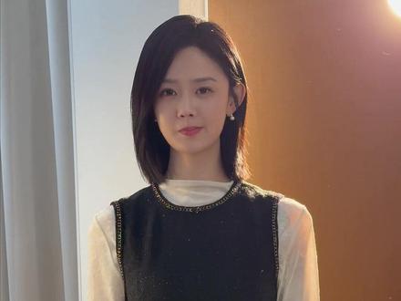 是谁说我们桐桐胖了 看给我们饿的衣服又小了#于雨桐 #被甩当天我带崽闪婚豪门 #于雨桐宋晨新剧协议夫妻的双向沦陷