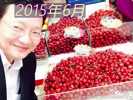 李大霄是如何从正规经济学家“沦为”微博行为艺术家的?这一切还得从2015年说起,那也是“婴儿底”这个词的起源之时。#李大霄 #财经干货 #投资有风险理财需谨慎