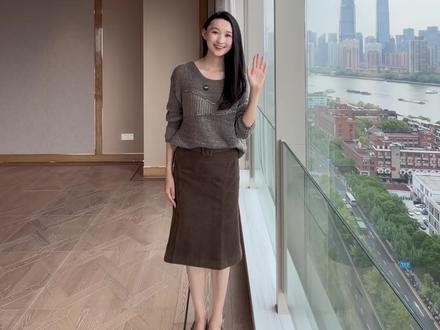 #上海豪宅 绿城黄浦湾7号楼,460平一线江景,4套房设计。9成新,众明星同款,欢迎您来#绿城黄浦湾 #翠湖天地 #汤臣一品 #华府天地