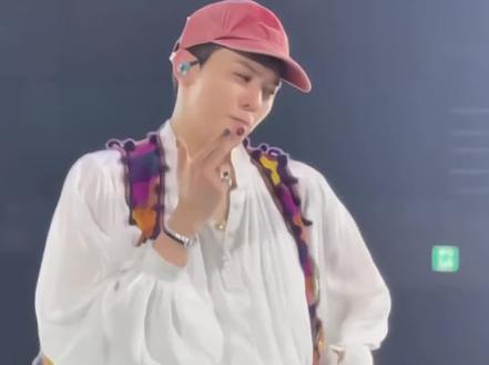 权志龙版刀马刀马,龙哥真的太可爱了!#刀马刀马 #权志龙 #权志龙见面会 #gd #权志龙跳刀马