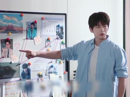 裴谦就是一个被财神爷眷顾的穷光蛋#因为一个片段看了整部剧 #电视剧年少有为 #彭昱畅 #林允