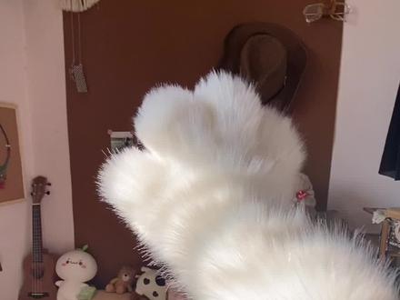 大家都很好奇我的爪爪怎么做的,我来分享啦!里布面料有想知道名字的嘛?#手作 #兽装 #兽装制作 #兽爪 #毛茸茸 #手工diy@筷子夹豆腐