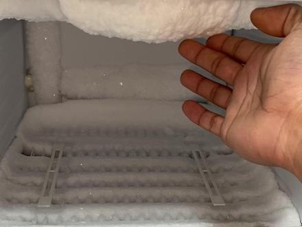 冰箱结了很多冰,抽屉都打不开了?师傅告诉你是什么原因 #冰箱 #生活小窍门 #家电维修 #生活小妙招 #知识