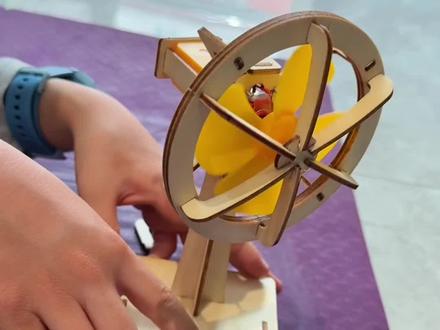 科技小制作摇头风扇小学生幼儿园科学实验小发明益智创新手工玩具#科普日常冷知识 #儿童小实验 #拼装积木 #摇头风扇 #小学生日常