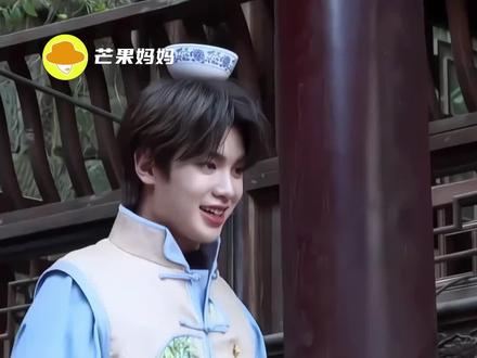 我再说一次!小贾你开个班吧!#黄明昊#忙忙碌碌寻宝藏2#王安宇