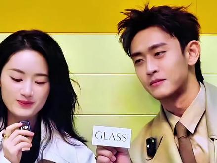 你俩的牙不会感冒吗,光看你俩聊天就觉得很甜#郭晓婷#王天辰 #绝代方桦