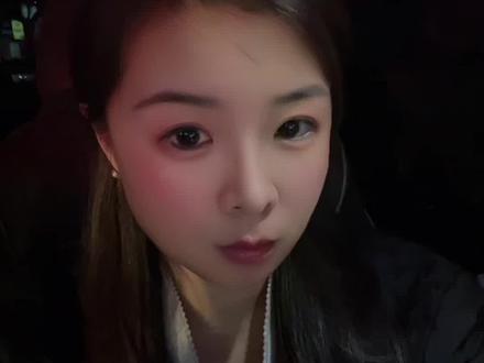 浦东机场T2航站楼B二层三区乘客上车点