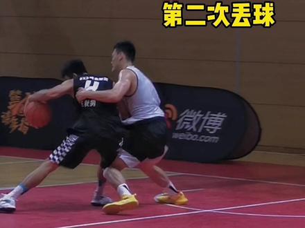 草根球员和职业球员的差距有多大?论#张宁 的防守强度!#王秋男 #3x3黄金联赛 #篮球