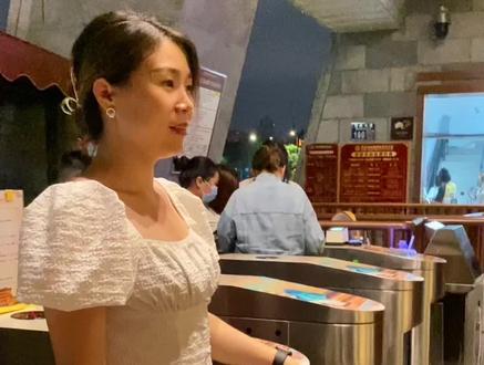 洛阳也有沉浸式表演—唐宫夜宴了,整整一个小时的沉浸式演出,体验了下帝王的快乐,不虚此行!#旅行推荐官 #洛阳 #景点打卡 #应天门