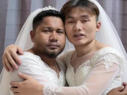 一哥这波受害者演技绝了!住两室一厅买苹果手机收杜克20w,还好意思澄清?#杜克一哥 #杜克 #人性 #情感 #反转