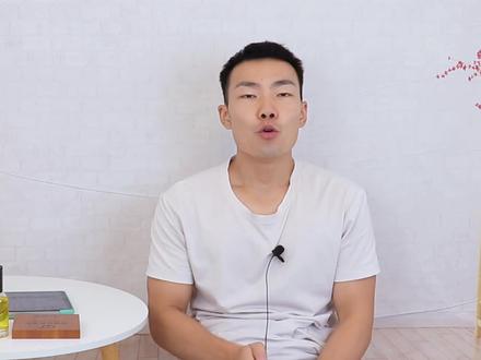 “乌龟晒太阳”报警灯,亮了代表啥意思?内行人:不懂就别开车 #汽车知识 #故障灯 #安全出行 #安全带 #说车