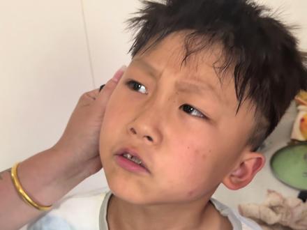 当你家有一个听不懂反话的弟弟!你该如何面对?#搞笑视频 #萌娃日常 #万万没想到