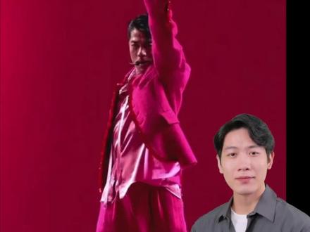 原来郭富城才是真正顶流!春晚过后,郭富城凭借精彩舞台获全网热议,高居各大网络平台的个人搜索数据排名第一位。抖音第一!微信第一!百度第一!全网数据排名第一的底层逻辑原来是:1. 国民认知度引发怀旧潮!2. 硬实力激发敬佩感3. 影视歌舞全领域的传奇履历,引爆讨论度4. “代际同台”激发年轻人的好奇心郭富城的数据登顶,说明了在娱乐工业高度发达的今天,“流量”可以制造热度,但“传奇”才能定义永恒。#郭富城 #春晚 #顶流 #动起来