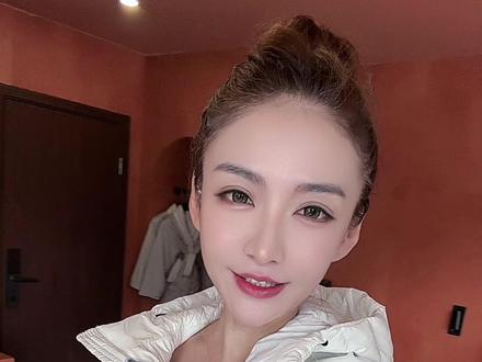自驾第三天康定到理塘
来到了丁真的家乡~
谢谢大家关心,暂时没有高反。
也是走上G318了!
#自驾游 #自驾西藏 #日常vlog #此生必驾318