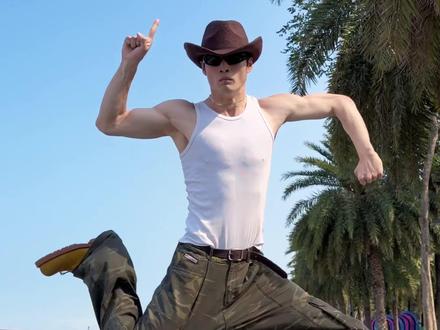 我准备好了 我准备好了#哦耶椰编舞 #海绵宝宝 #海绵椰椰舞 #原创 #抖音潮流舞蹈大赛