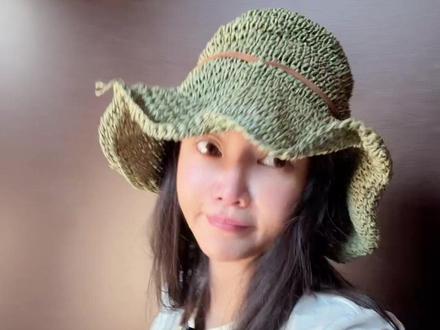 如果你正在经历关系的脱落,这可能是有了移动的能力 如果你最近突然失去了一些关系,先不要急着把它解释成“运气变差”。
有一种很反常识的情况:
一个人真正开始恢复以后,最先发生的未必是得到,反而可能是脱落。
#CPTSD #冻结 #亲密关系 #分手 #边界感