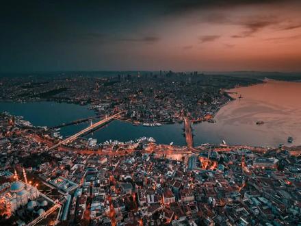 免签冲土耳其!2026年起说走就走 🇹🇷 土耳其对中国免签啦!从2026年1月2日起,拿着护照直接就能冲,180天内最多能待90天。伊斯坦布尔、卡帕多奇亚、棉花堡和以弗所古城等景点各具特色,提供丰富的历史文化和自然景观体验。#土耳其 #免签国家 #春节旅游 #奥斯曼 #旅行 @DOU+小助手