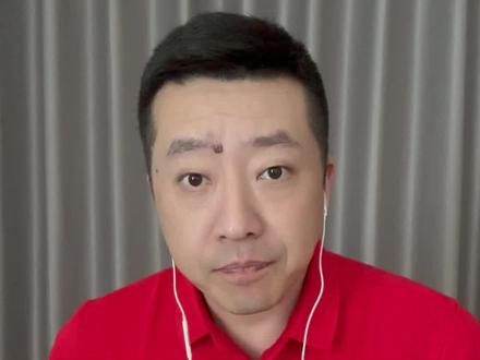 王楚钦遭粉丝跟拍发飙怒怼,深夜发文抵制“代拍”行为!#王楚钦遭粉丝跟拍发飙怒怼