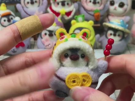 今天,做一个虎头帽小企鹅🐧#羊毛毡