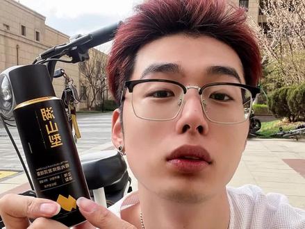 夏天想让头发是,你爽又蓬松,干就完了#液体发泥 #男生发型 #男生必备 #蓬松