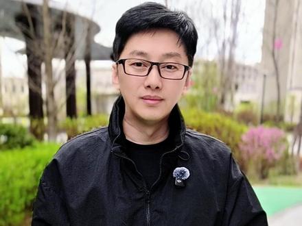 央视硬刚国际足联世界杯天价版权费!如果央视不转播世界杯,难道就看不了世界杯了吗?让中国转播,那不应该是国际足联给我们钱吗?#世界杯 #世界杯转播权 #国际足联 #中国市场 #版权