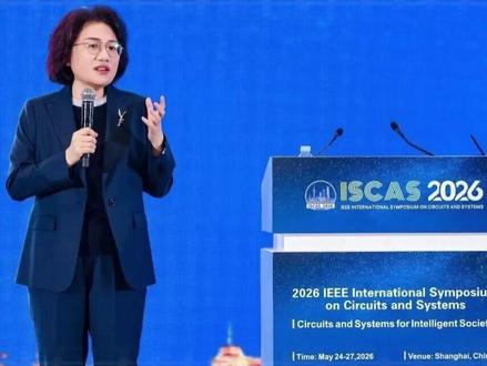华为发表“韬(τ)定律”,半导体技术实现新突破,中国直接改写全球芯片规则!华为正式宣布:不用EUV光刻机,2031年做到1.4纳米等效性能 #华为 #韬 #芯片 #英伟达 #A股