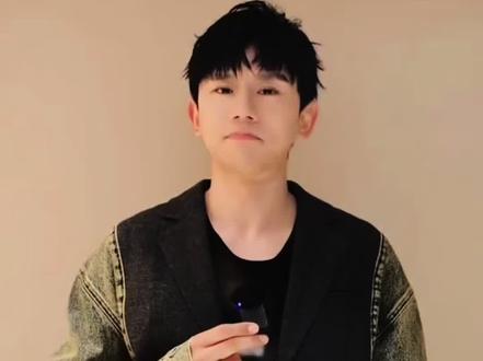 抱着梦往前飞,是张杰的歌,
也是王楚钦孙颖莎的赛场人生
#3003 #未live_斗转星移