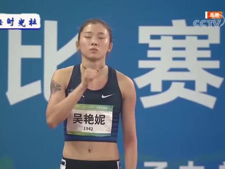 两位跨栏美女大学生针锋相对,逆袭超越0.03秒,遗憾失金 #田径