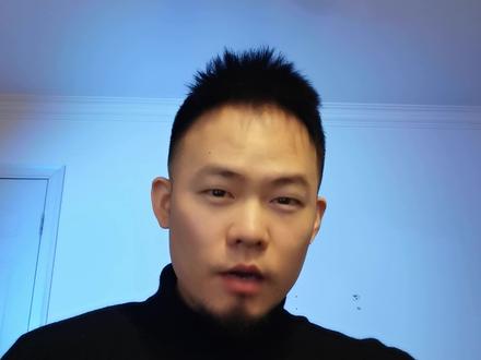 告别从零设计,这款AI工具正在重新定义设计工作流 AI智能体叠加设计Agent Skills,直接将资深设计师的审美逻辑、排版经验和实战方法封装成了可调用的技能包。一张图做全套电商详情页、三折页、产品周边,一张照片裂变高逼格九宫格社交媒体素材。这哪里是工具,简直是给配了个24小时不睡觉的设计助理。详细的操作流程和玩法我都打包好了,电商人、运营人必备!
#AI #设计师 #agentskill #电商设计 #赛博自由老爹
