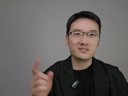 这张脸太权威了! #热点新闻事件 #版本t0 #小仙女 #那咋了 #白兵说啥了