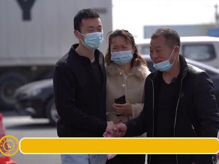 秋天爸爸出狱两天,秋天妈妈和丈夫好友闹翻,背后到底有何隐情? #秋天妈妈 #秋天爸爸 @抖音小助手