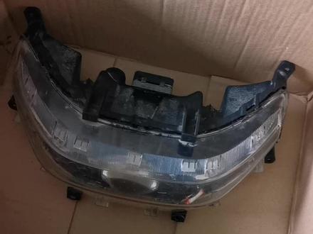 九号大灯升级,n70c(适合动手能力强的,又想省点钱的,)
第一步,材料准备,1.准备热风枪,没有也可以用吹风机代替,2.找个能把灯放里面的纸箱,开个孔,备用,3.买个汽车拆机的透镜,基本上就是三四十块钱,当然也可以买淘宝那种专用透镜,就要贵很多,一套下来价格基本在一百到一千多左右,看远什么方案了,4.要买粘灯的胶,如果拆灯的时候,没有扣胶,也可以加热再次箱合在一起,当然密封性我就不敢保证了啊,这个看个人手法,5准备固定透镜灯用的胶,一般汽车灯会比较大,需要开孔,如果别的方案,灯头比较小的话,可以不开孔,直接想办法固定。我是用的704固话胶粘的,记得多买点。
第二步,就是动手了,1.从车上把大灯拆下来,2.把大灯放到纸箱里面,来加热,一般烤20分钟左右就可以拿出来拆了,3.拆开以后就是需要固定灯了,记得调好灯光高低,以后就粘住不动了,如果透镜小的可以装支架然后可以调高低,4.然后就是把灯粘到一起,同样需要加热,5,装车
由于我的粘灯胶还没到,所以我的灯还没有粘一起,大家将就看
#小牛电动 #九号真智能 #华为大炮 #九号大灯升级 #九号电动车