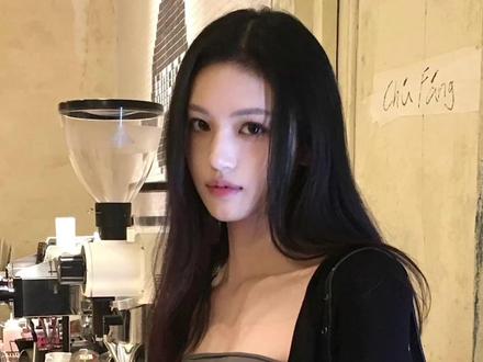 沈羽洁,完全是满分女来的!!!#沈羽洁 #奔跑吧 #不二之臣