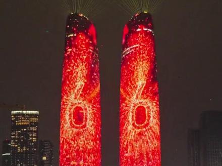 带你认识不同的城市跨年,你有参加哪个?#跨年 #烟花 #城市记忆 #dou来这座城 #夜景拍摄