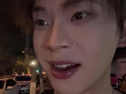 他们说儒了子是夸人的意思 她是不是也想加我#山东方言