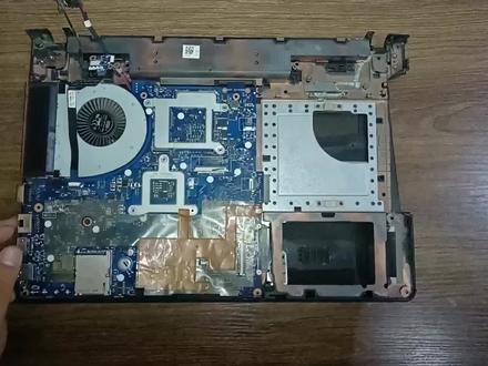 联想y400拆散热片拆CPU