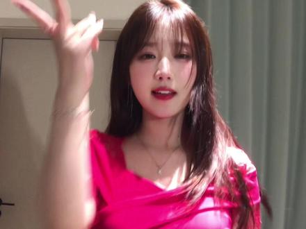 来一个个人版的! #猫猫摇 #变装