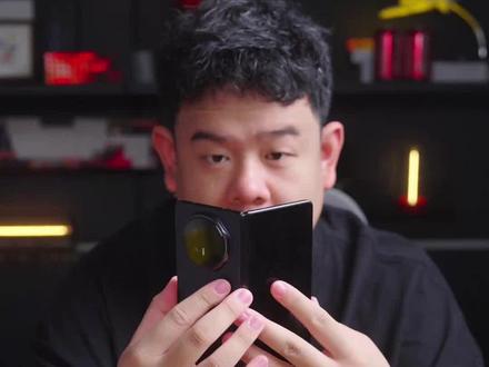 荣耀Magic V6 全面解析:这就是被称之为大满贯的折叠屏!#如何评价荣耀MagicV6 #折叠屏手机 #荣耀MagicV6 #MagicOS10