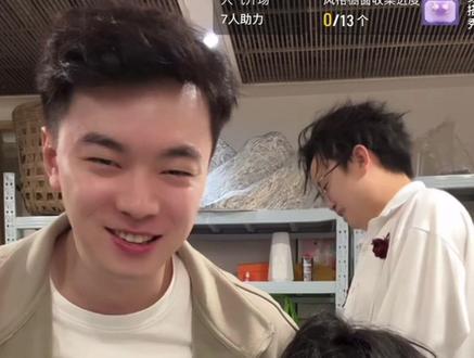 #直播名场面 #不愧是你 #内容太过真实
一边心疼YYD,一边觉得好笑。