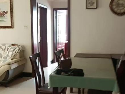 太钢19小区 也叫新钢苑小区
85平米中间楼层