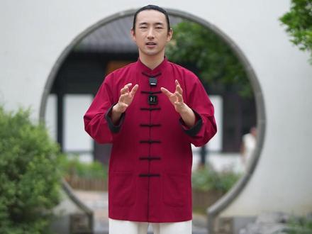摇头摆尾 很多人都做错了! #摇头摆尾 #李在峰 #八段锦 @武当·李在峰 @李在峰工作室