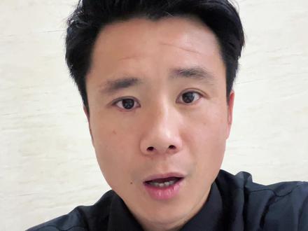 叶问和李小龙二人的影响力不必多说,对我个人而言在自由搏击的道路上,李小龙的武术哲学理念一直引导着我前进#李小龙 #自由搏击 #叶问 #传统武术