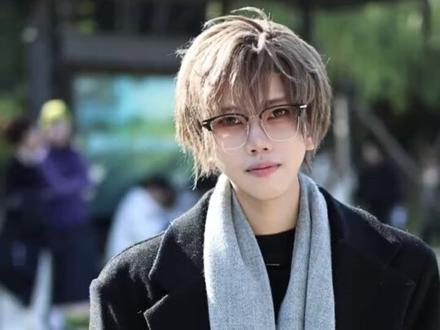 To客妹:什么是黑柔/白柔?
感谢出镜@Hakiyo.
#摄影技巧 #摄影基础知识入门 #柔光镜 #二次元摄影